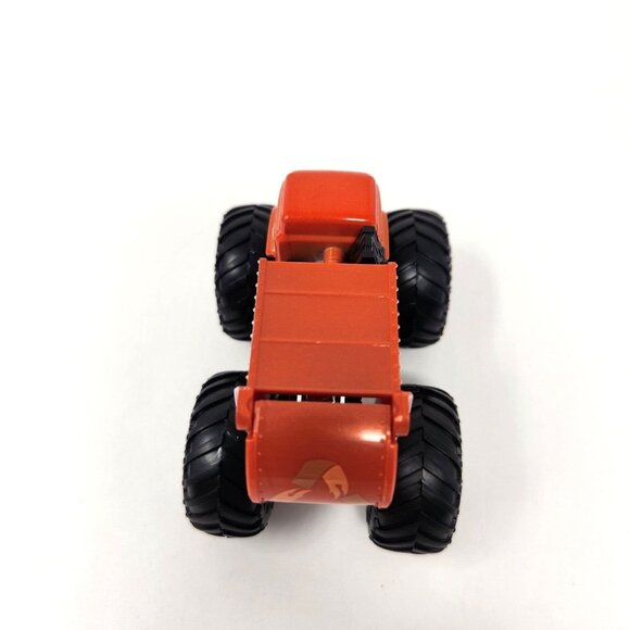 2024 Hot Wheels Monster Trucks Will Trash It All 1:64 Demo Doubles (bt23) - Picture 6 of 8